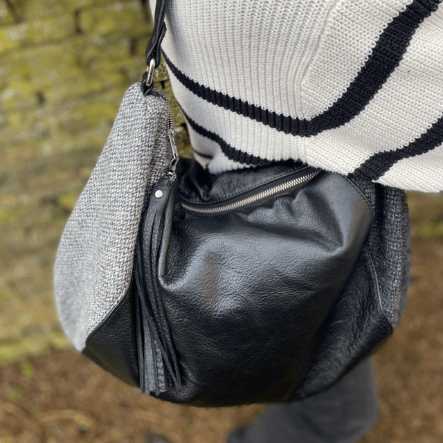 Large slouchy hobo bag ‘Odette’ in tweed and soft black leather 