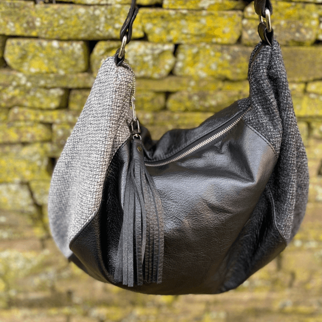 Large slouchy hobo bag ‘Odette’ in tweed and soft black leather 